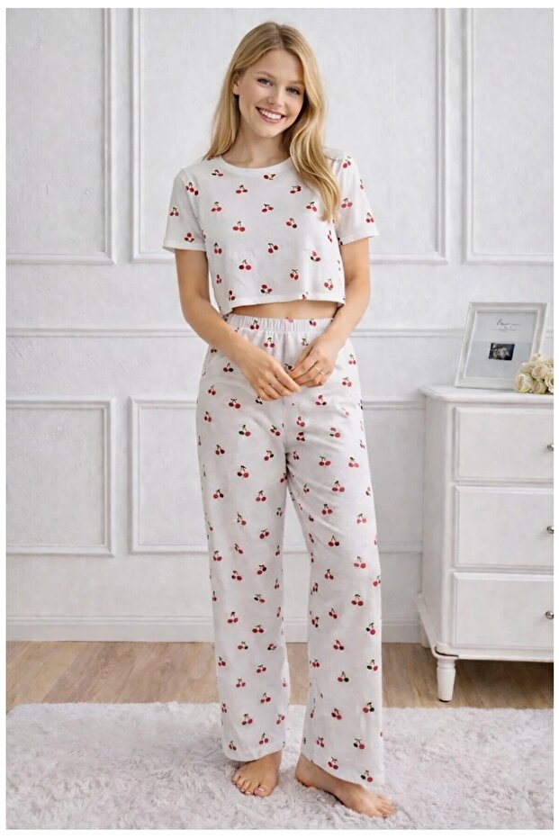 Women's White Cherry Patterned Top and Bottom Pajama Set - Home Wear