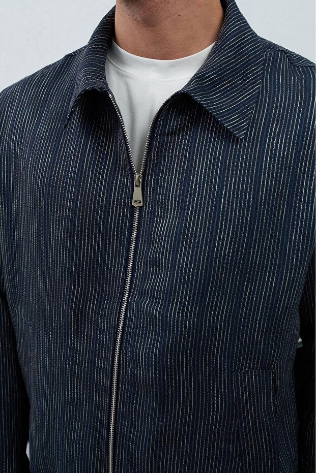 موسمي ذو ملمس بارز سترة - 2