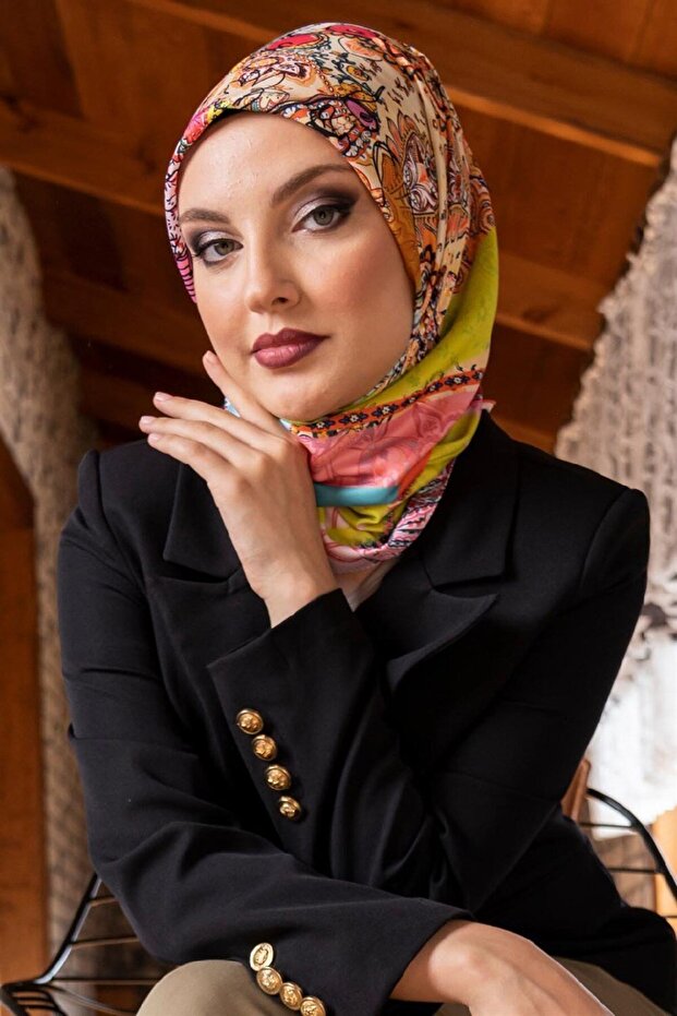 Aisa حك وشاح برتقالي
