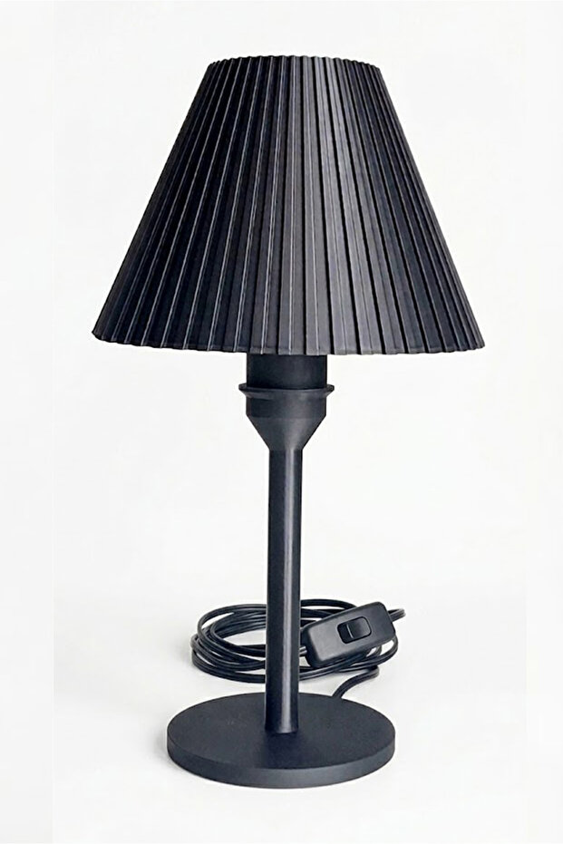 Siyah Masa Lambası - 2