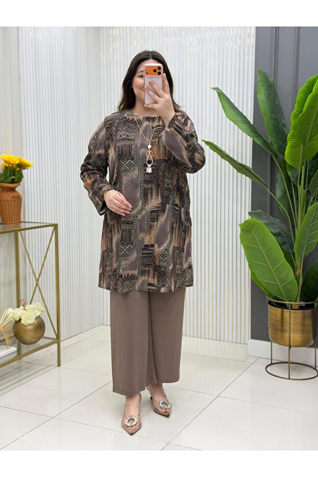 Plus Size Patterned Two-Piece Set - 1