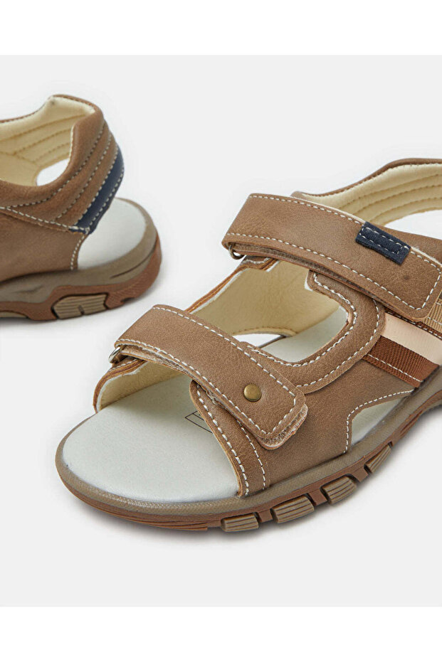 Boys Brown Patch Sandals - 3