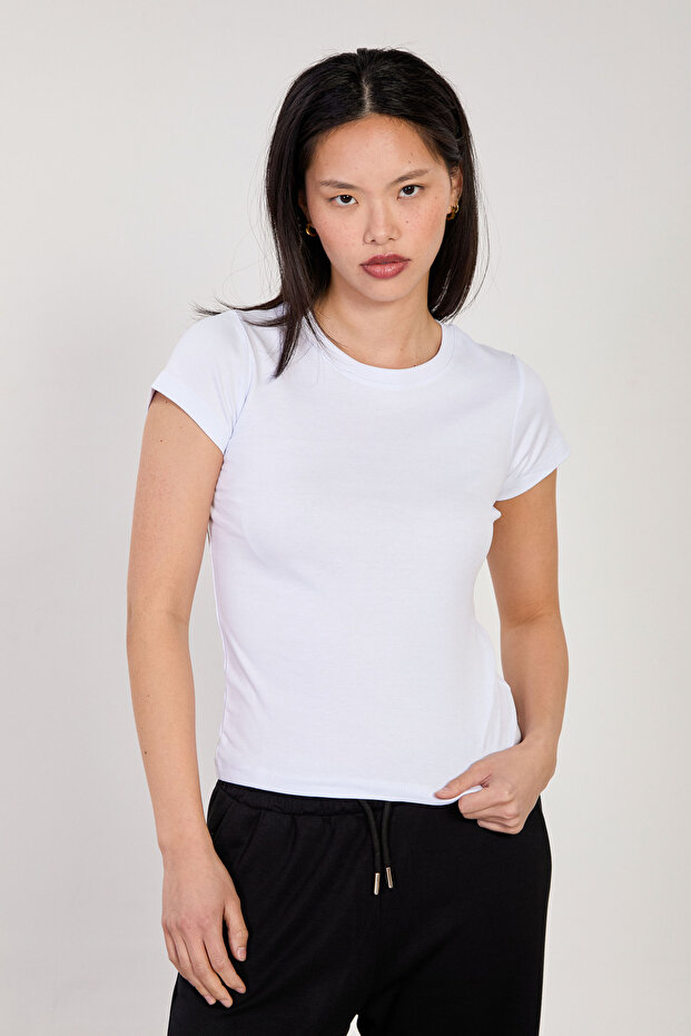 Women's crew neck short sleeve bodysuit - white