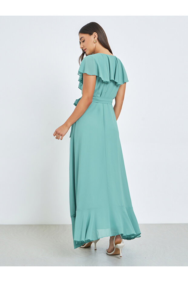فستان ماكسي أخضر سادة لفّ من الأمام ومكشكش - 5
