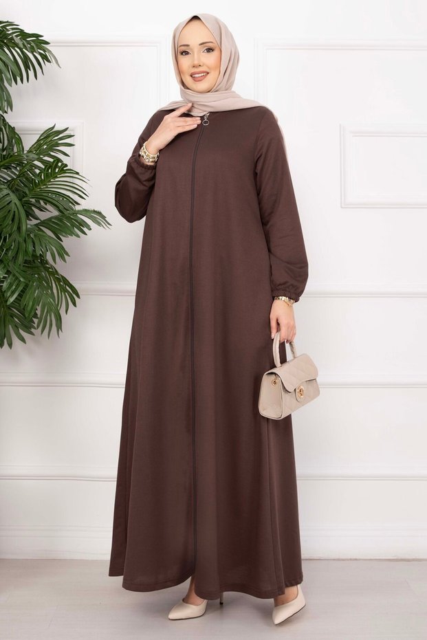 Classic Zippered Robe Brown