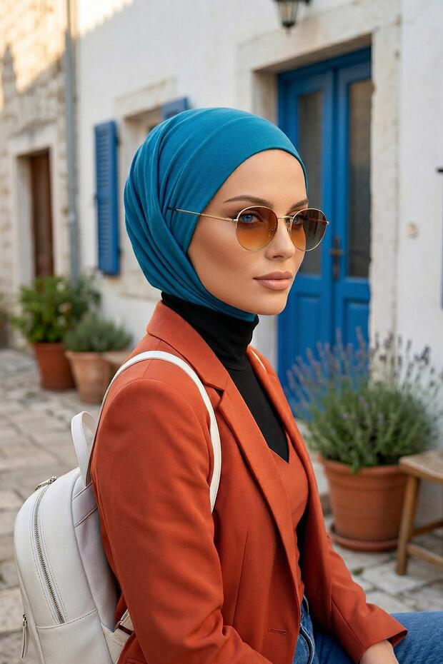 قبعة من القطن الممشط مع غطاء للرقبة ومدخل لسماعات الرأس، B-94، بترولي