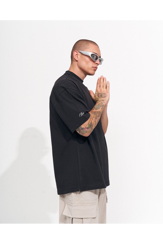 Men's Extra Basic Black Oversized T-Shirt