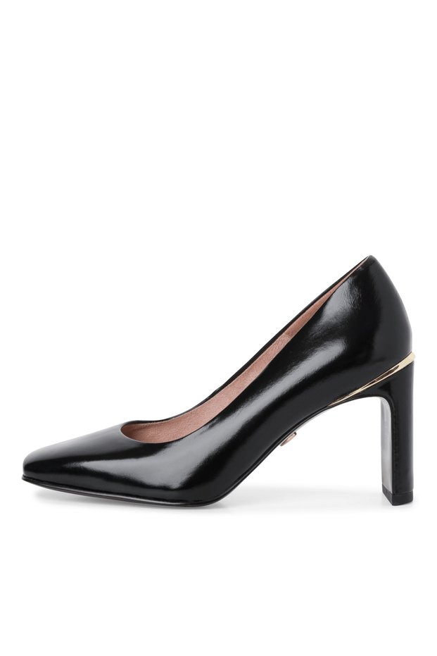Pantofi cu toc negru