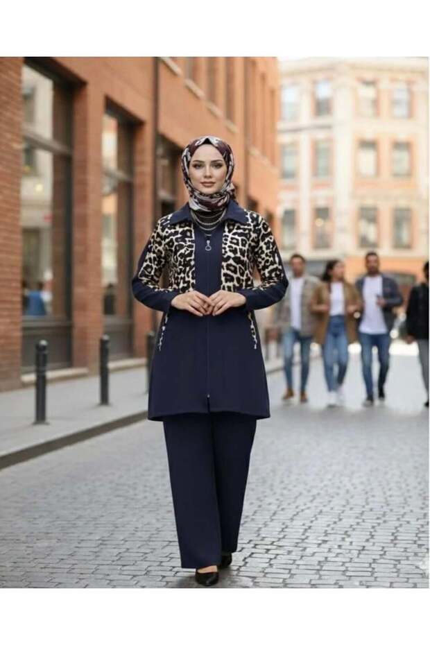 Women's Leopard Patterned Two-Piece Set Navy Blue