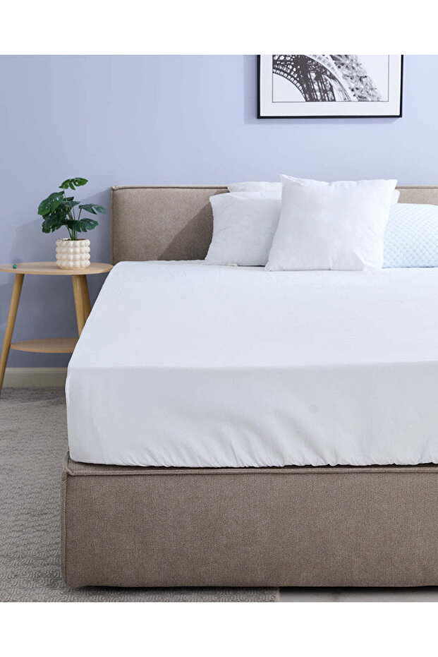 White Fitted Sheet (Single Size) - 2