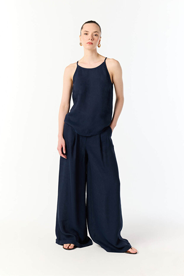 Women's Navy Blue Pleated Linen Blend Trousers