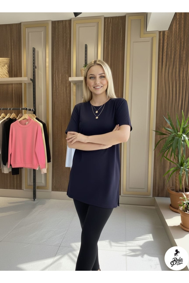 Kadın Basic Yırtmaçlı Kısa Kol Tunik - 1