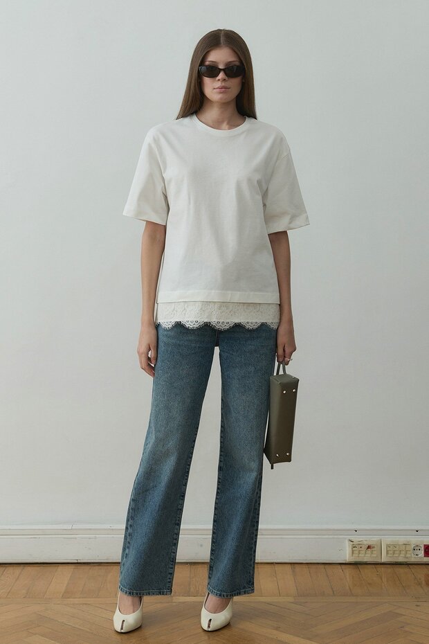Ecru Lace Detailed T-Shirt