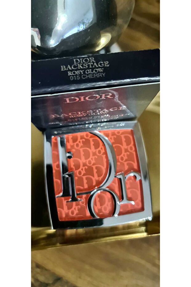 backstage rosy glow - 2