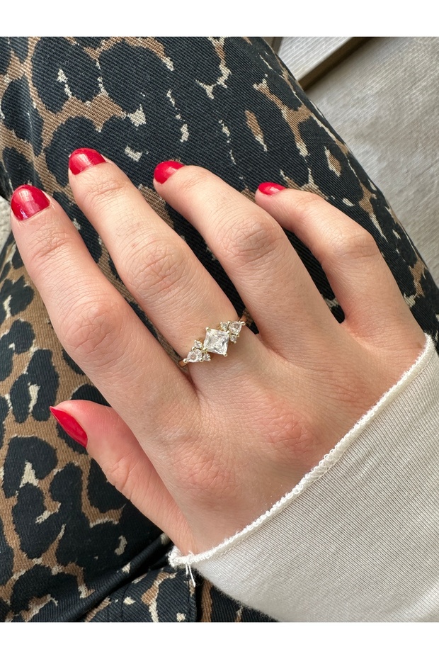 خاتم مربع ذهبي - 1