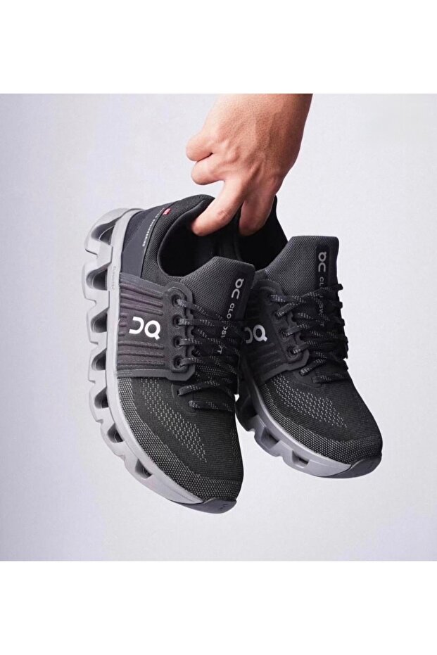 على سويفت 4 - 3