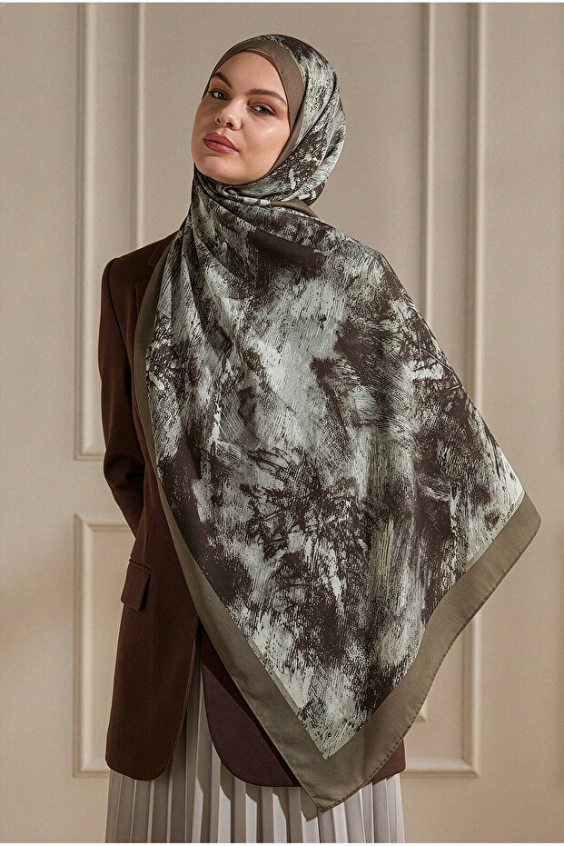 Mink Sketch Patterned Organic Shawl