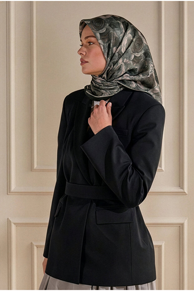 Black Relief Pattern Cashmere Scarf