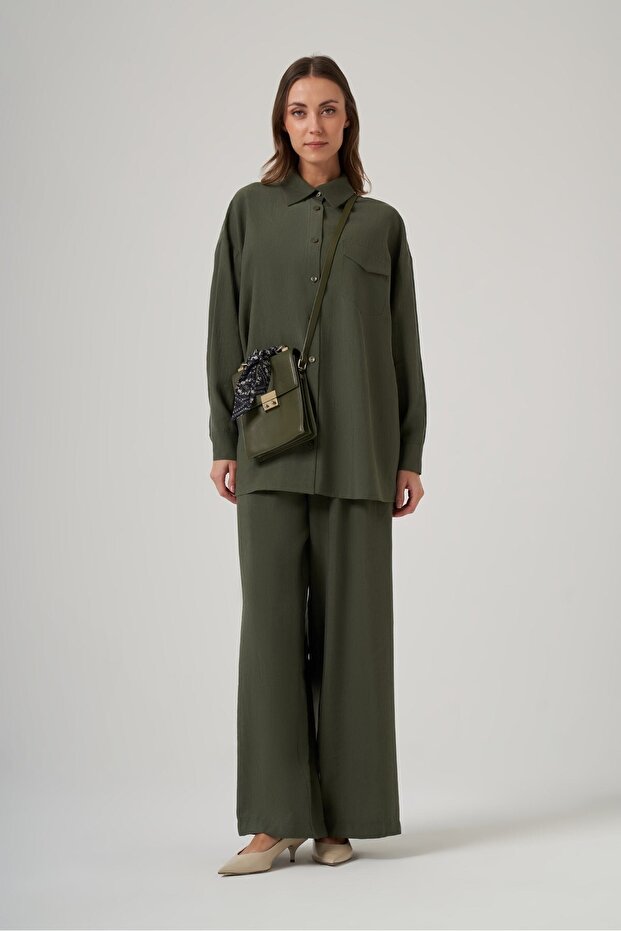 1063 Basic Pants Suit with Single Pocket Detail