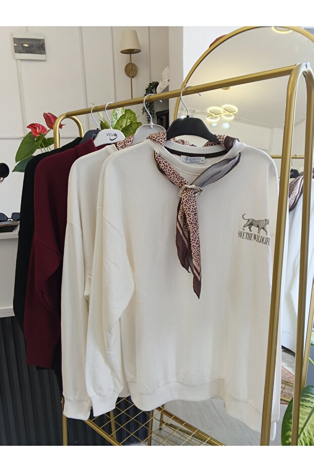 Flor Detaylı Sweat