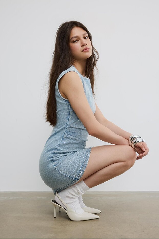 Payetli kısa denim elbise - 1