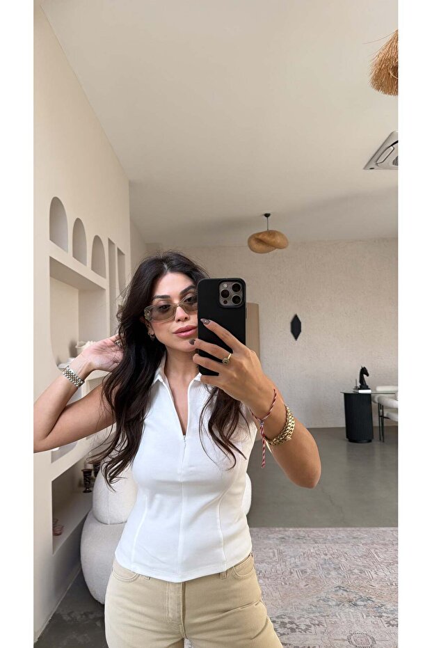 White Collared Zippered Basic - 3