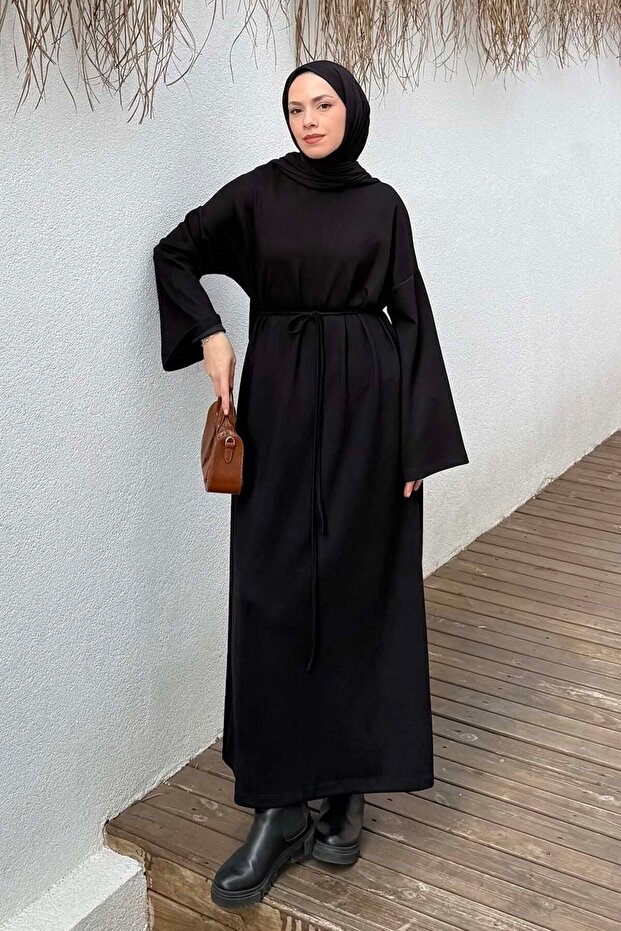 Two Threaded Dress Black