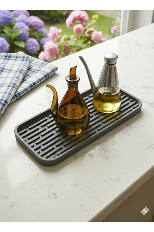 1 Piece Silicone Oil Pot Mat with Square Edges Multi-Purpose Organizer
