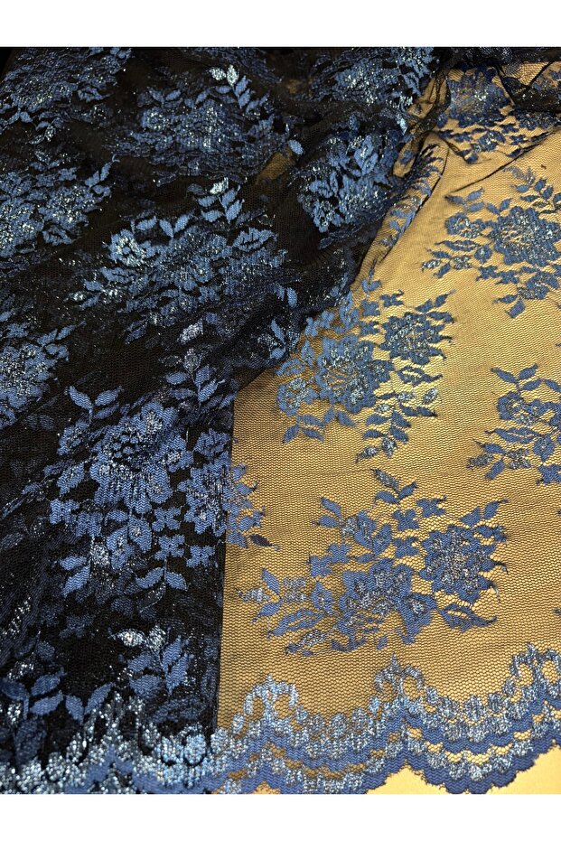 Si̇mli̇ Da Lace Umaş
