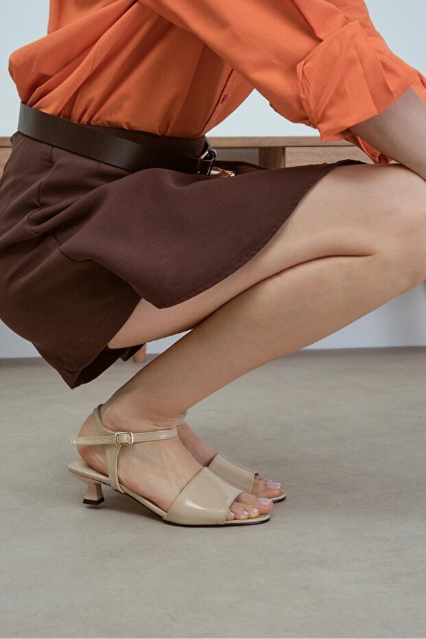 Pola Ten Color Women's Short Heels Sandals