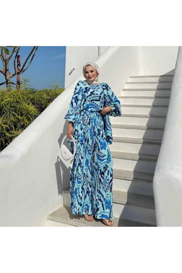 Modern Patterned Pileized Pants Suit