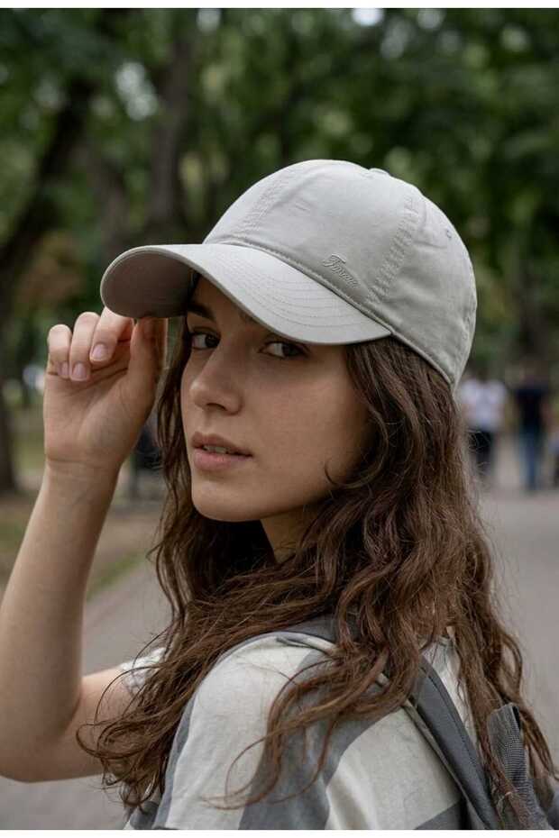 قبعة بريميوم بريستيج للجنسين