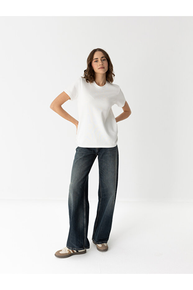 Timeless Basic T-shirt - 4