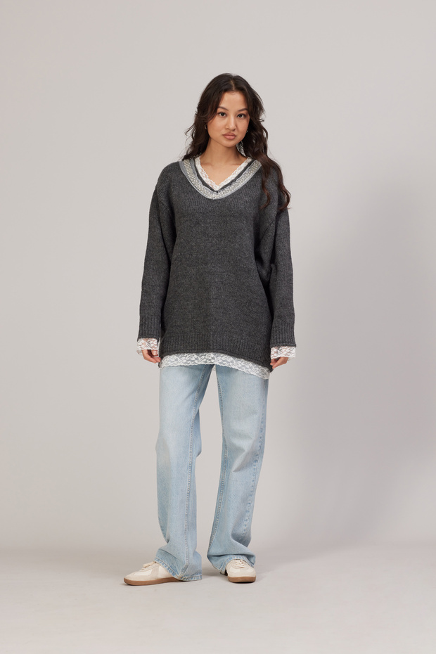 Tricot Sweater with Lace Detail