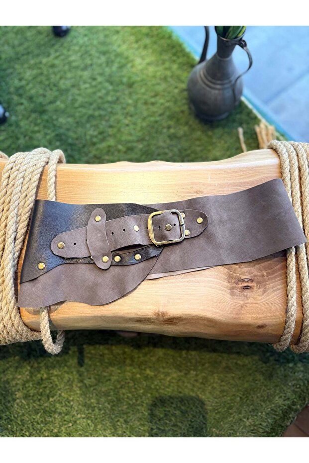 Soho Dual Tone Nubuck & Leather Accessories - Contrast Textured and Layered Special Design