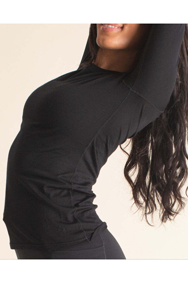 Branwyn Merinos Wool Ü Black Long Sleeve Top
