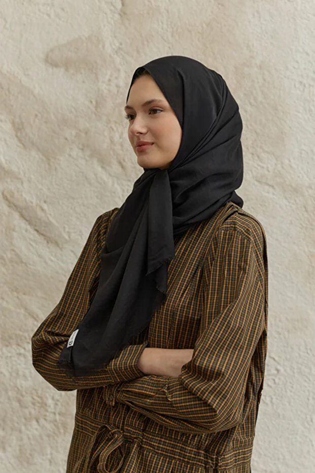 Qef Scarf Soft Line Cotton Shawl 001 Black