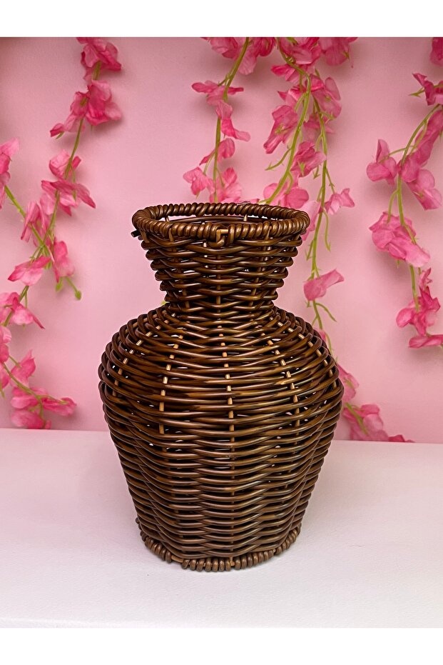 Rattan Vazo - 2