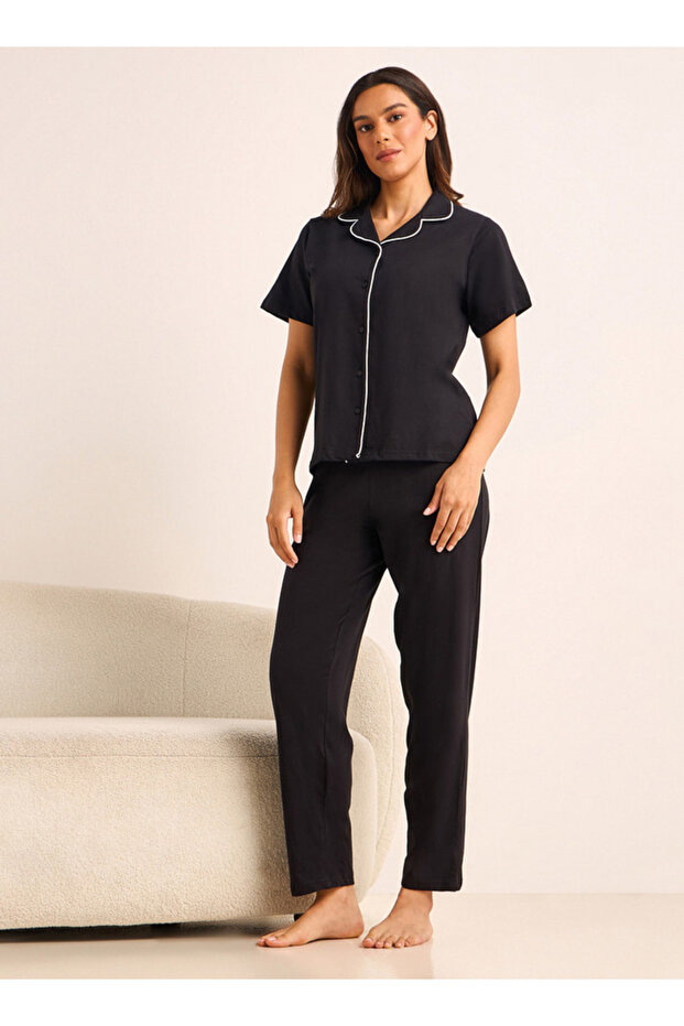 Pyjama Set Button-Down Shirt and Pants - 1