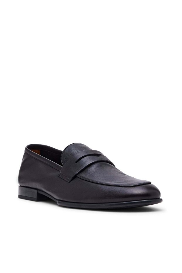 Swanson Solid Black Loafers