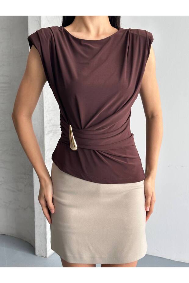 Metal-Accented Drapeli Women's Blouse – Stylish Design with Waist Detail
