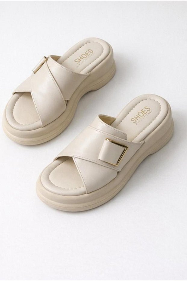 Buckle Detail Thick Sole Daily Women's Shoes Slipper