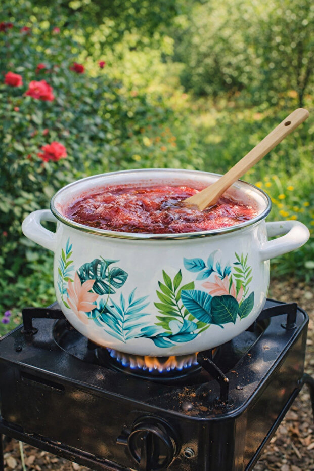 Leaf Enamel Pot 22 cm Diameter 4 Liter Milk Jam Soup Pot