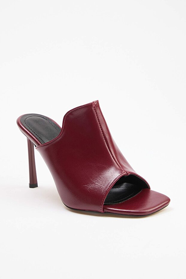 Bordo 9 cm Kadın Klasik Topuklu Ayakkabı TAKSS26TO00035 - 3