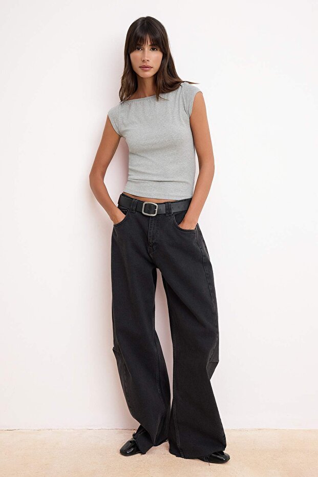 Gri Melanj Fitted/Vücuda Oturan Kayık Yaka Kısa Kollu Yumuşak Örme Bluz TWOSS26BZ00518 - 2