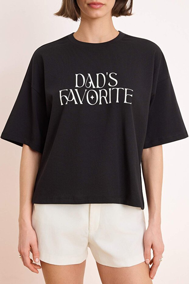 Siyah Slogan Boxy Fit Düşük Kol Kısa Kollu Tok %100 Pamuk Örme T-Shirt TWOSS26TS00081 - 3