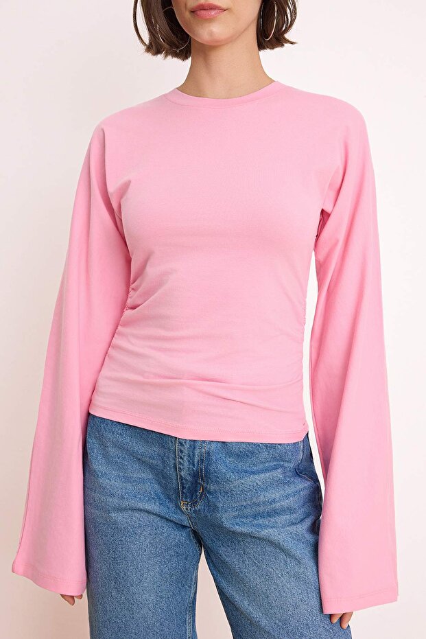 Pembe İspanyol Kol Büzgü Detaylı Regular/Normal Kalıp Örme Bluz TWOAW26BZ00293 - 3