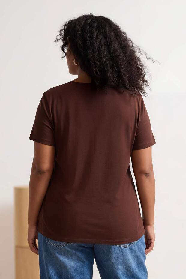 Kahverengi-Taş 2'li Paket Basic V Yaka %100 Pamuk Örme Büyük Beden T-Shirt TBBSS22TS0705 - 4