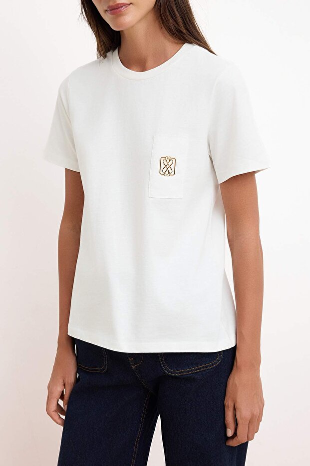 Ekru Regular/Normal Kalıp Kısa Kollu Nakışlı Tok %100 Pamuk Örme T-Shirt TWOSS26TS00063 - 3