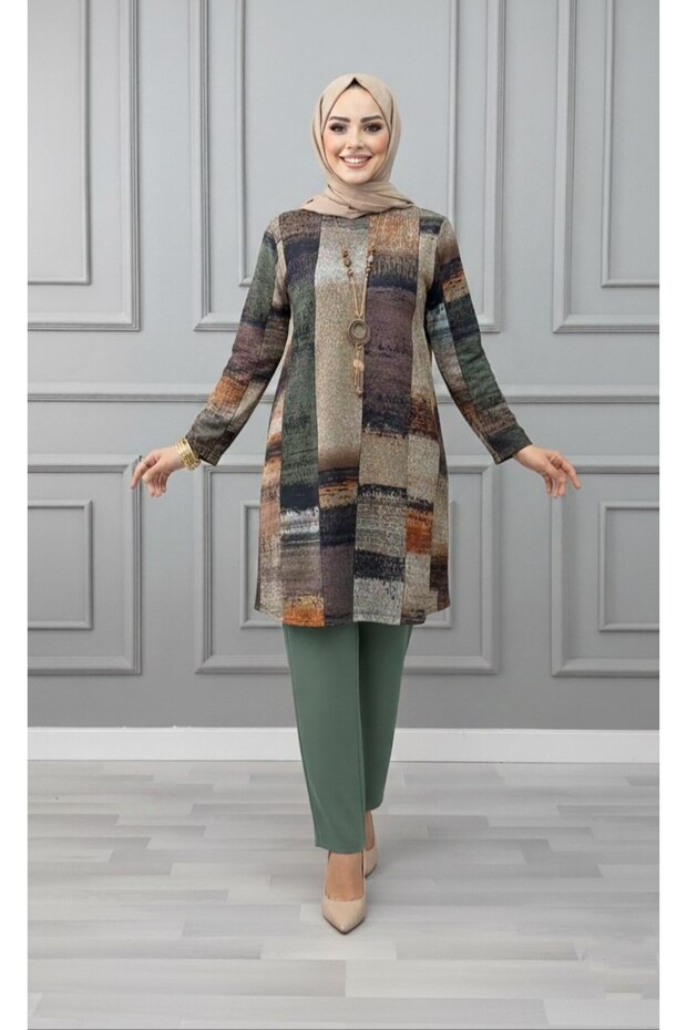 SET NURCİHAN KHAKI PENTRU FEMEI, PANTALONI ȘI TUNICĂ DIN ȚESĂTURĂ MOALE DE VISCOSĂ, SET 2 PIESE - 1